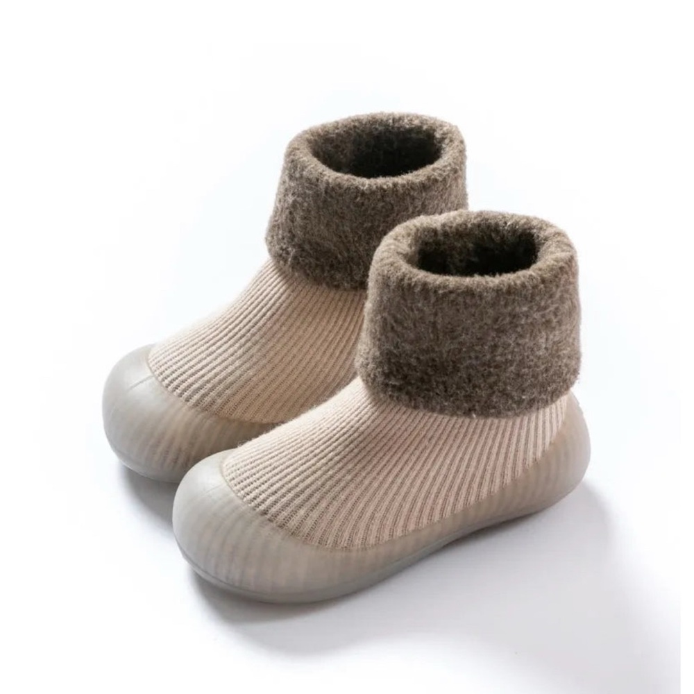 NaturalLove - Non-slip Sock Shoes-Pocokids size 6-12 months